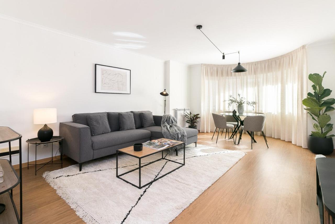 Premium Flat In Upscale Area, Balcony, Parking Apartment Lisbon Exterior photo